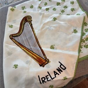 Ireland Harp Scarf with Green Shamrock Print